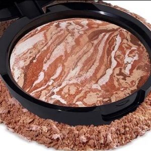 Bronze-N-Brighten Super Size Bronzer